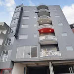 Hotel King Plaza Near Delhi Airport