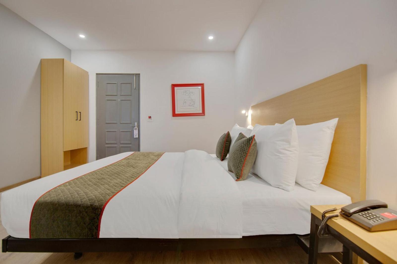 King Plaza Near Delhi Airport Hotel New Delhi